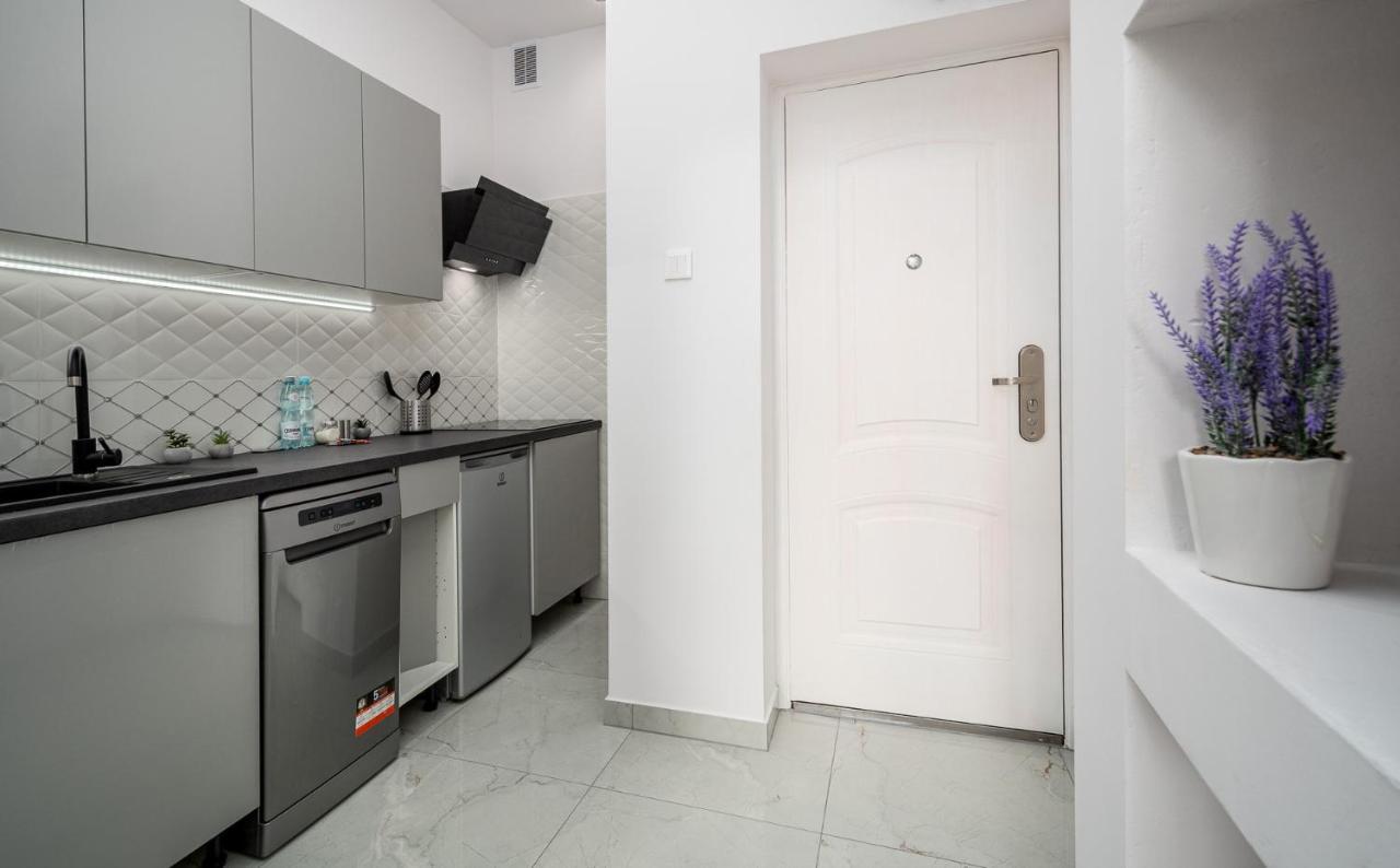 Apart D&K Apartament Z Widokiem Na Palac Kultury I Nauki Lägenhet Warszawa Exteriör bild